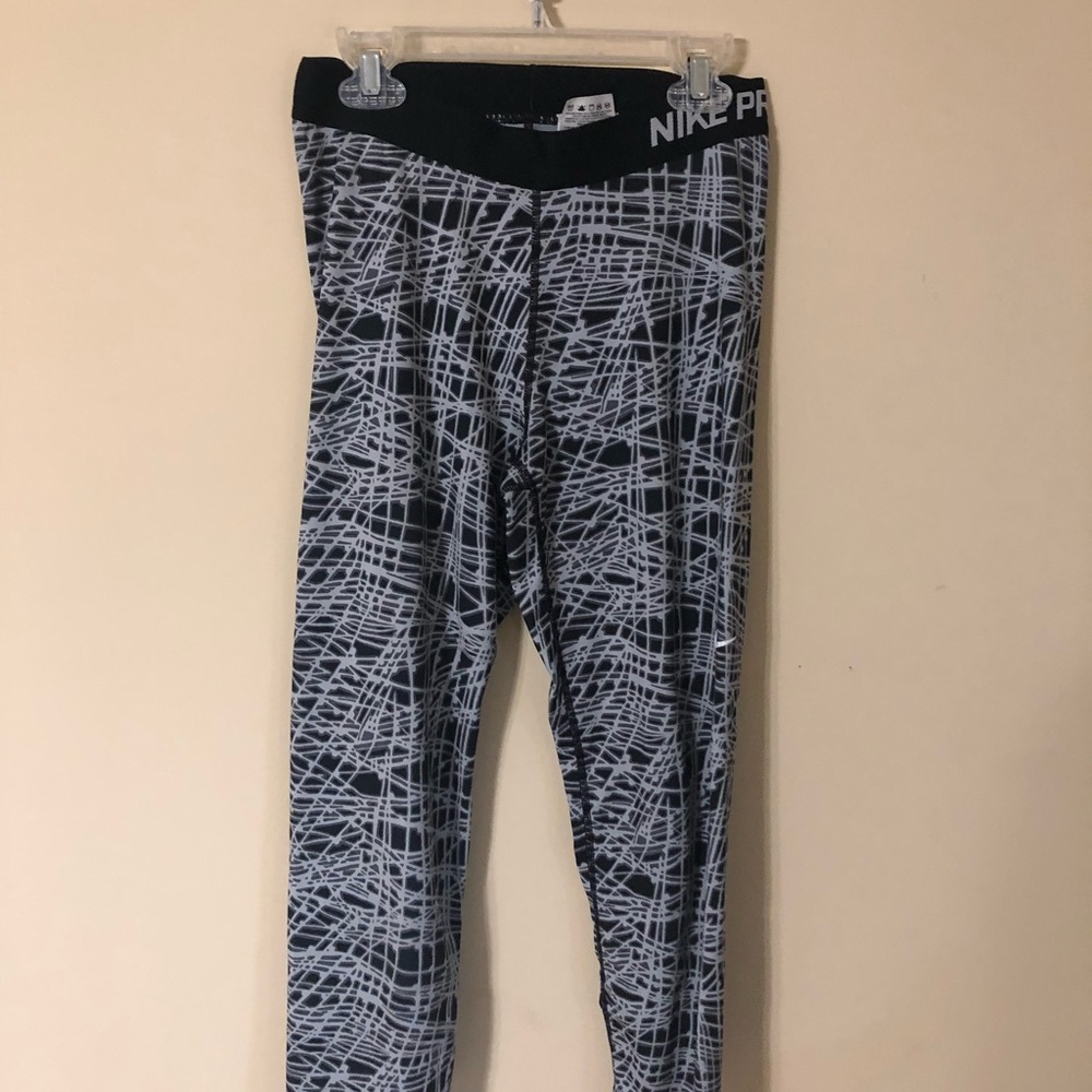 Nike leggings